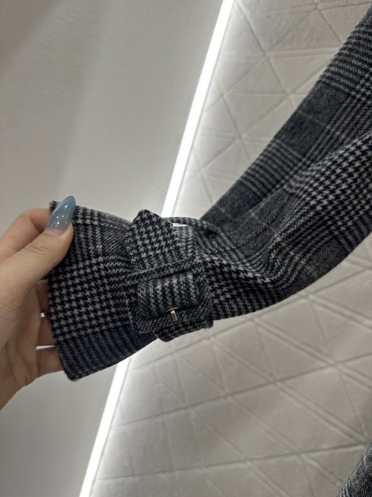 Двубортный тренчкот фото 6