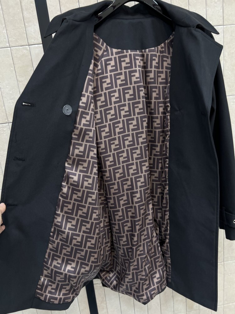 Двубортный тренчкот фото 7