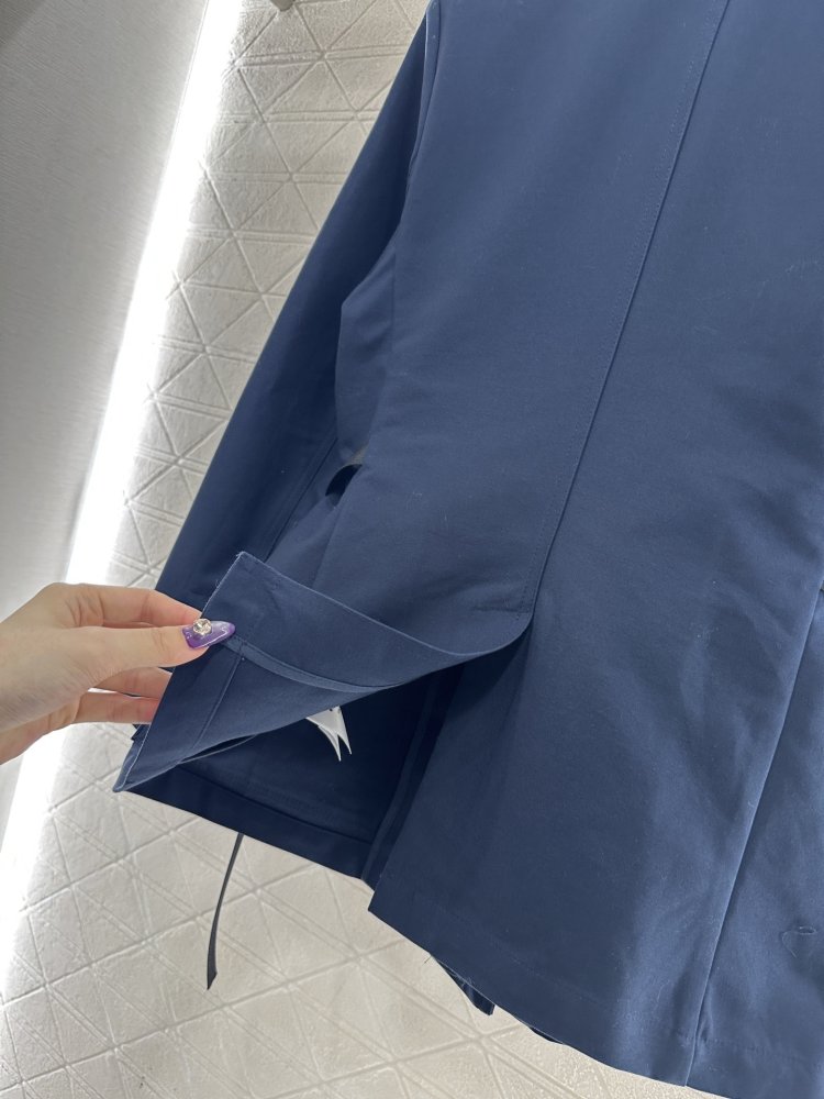 Двубортный тренчкот фото 8