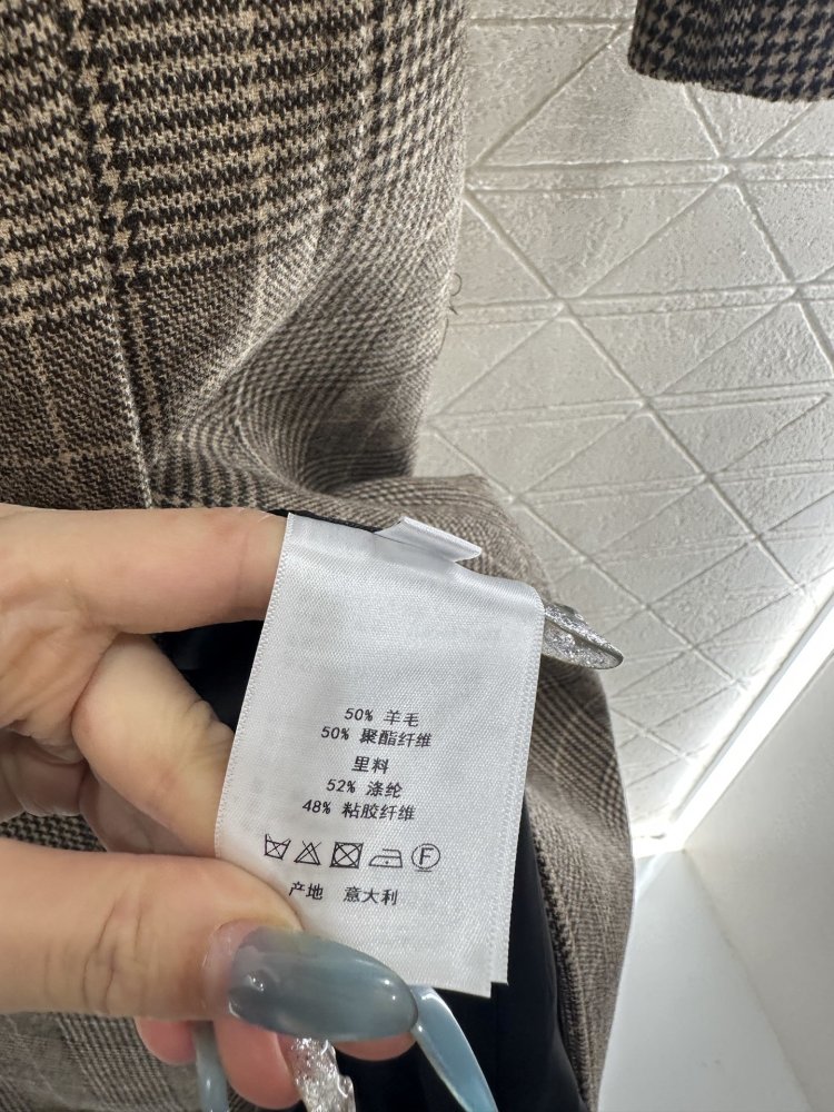 Двубортный тренчкот фото 9