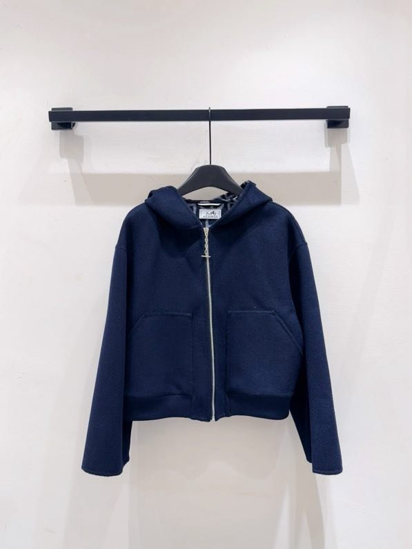 Двухстороннее кашемировое короткое пальто фото 6