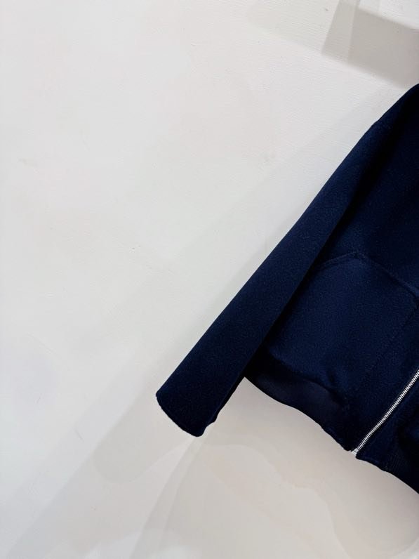 Двухстороннее кашемировое короткое пальто фото 9