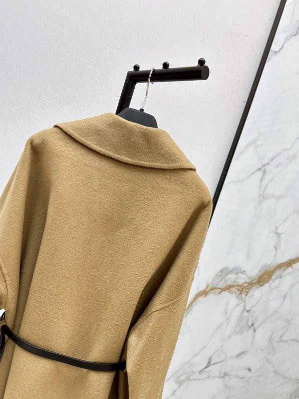 Двухстороннее шерстяное короткое пальто фото 3