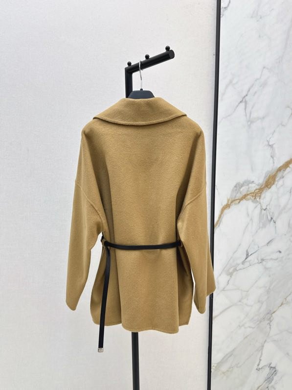 Двухстороннее шерстяное короткое пальто фото 9