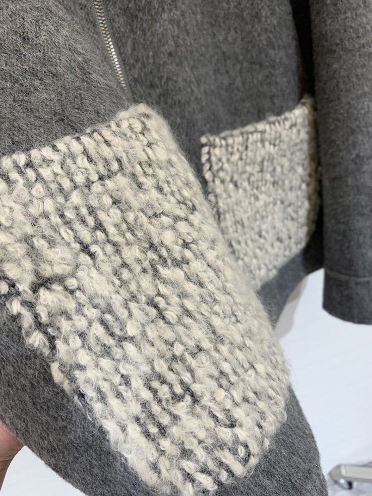 Two-way wool coat from big fur collar фото 6