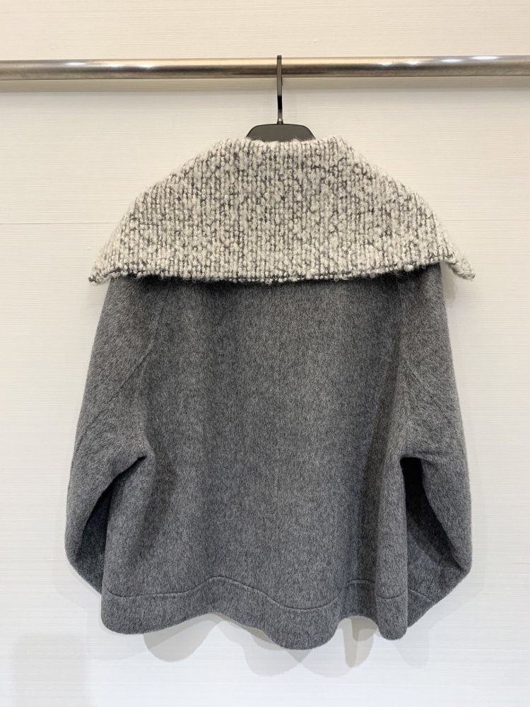 Two-way wool coat from big fur collar фото 8