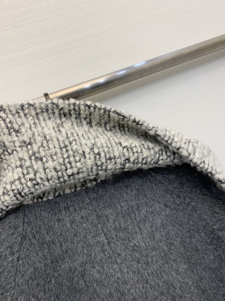 Two-way wool coat from big fur collar фото 9