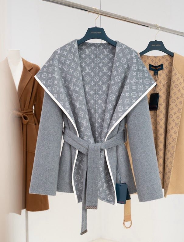 Двостороннє довге пальто