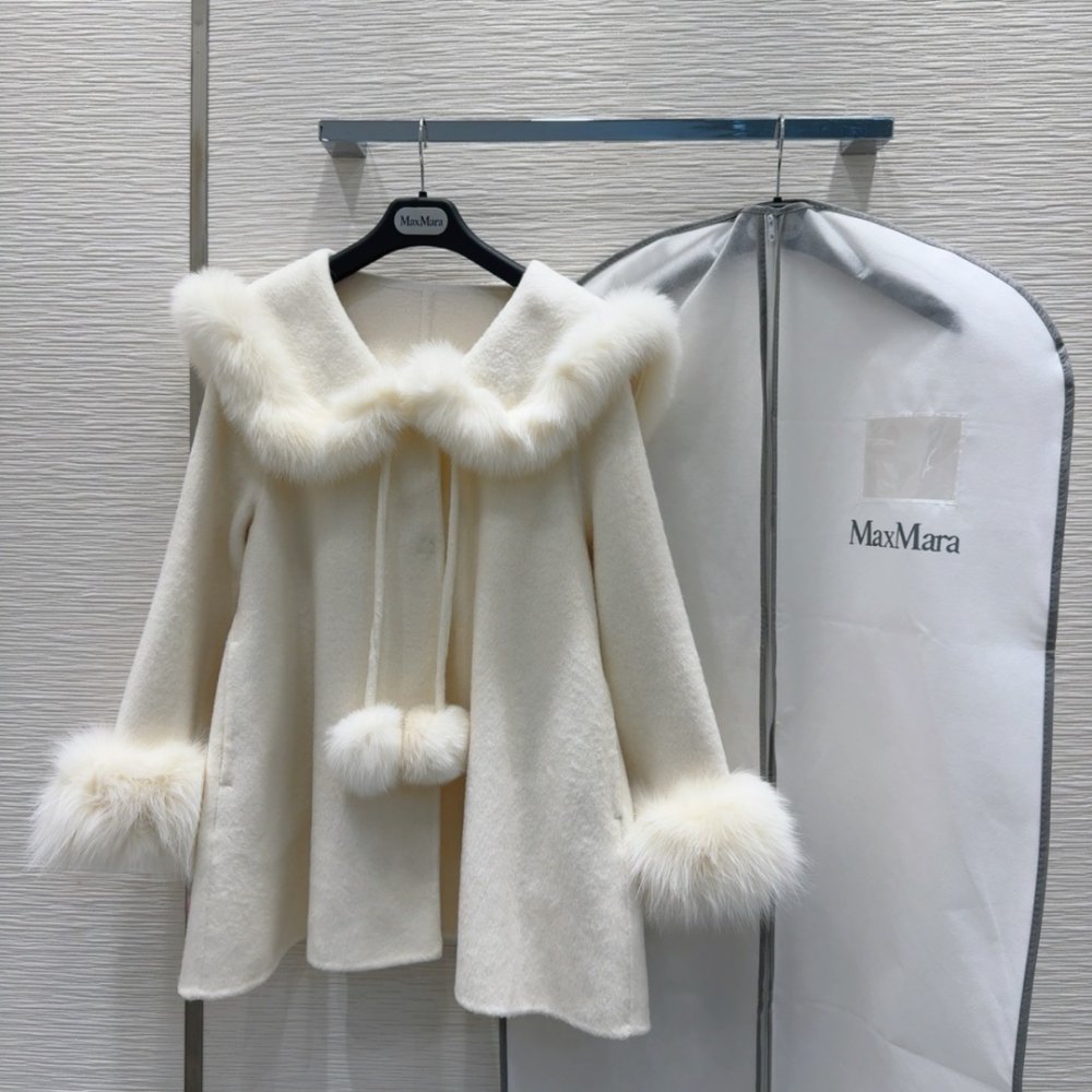 Двустороннее кашемировое пальто c лисьим мехом