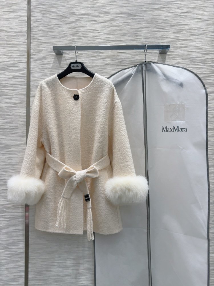 Двустороннее кашемировое пальто c лисьим мехом