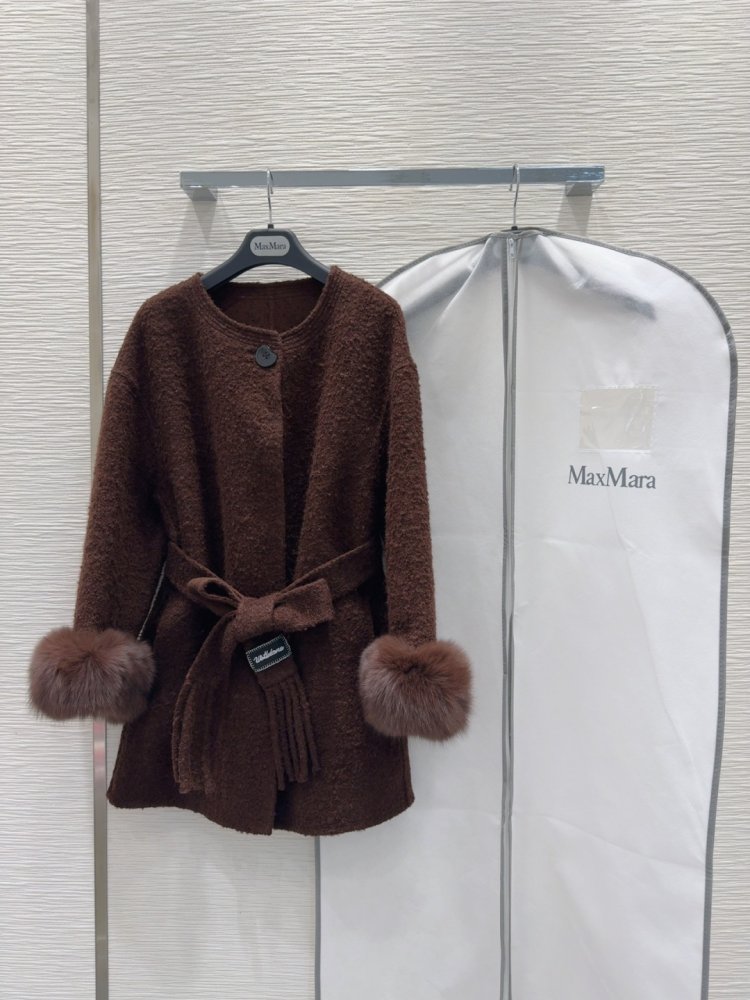 Двустороннее кашемировое пальто c лисьим мехом