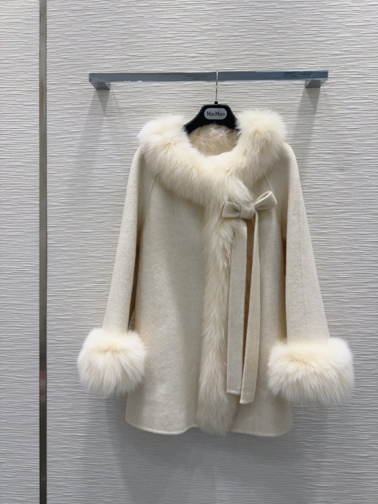 Двустороннее кашемировое пальто c лисьим мехом фото 2