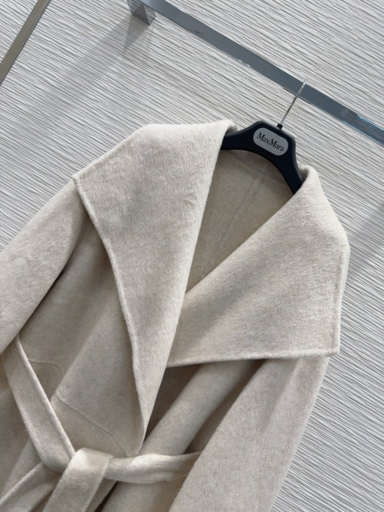 Двустороннее кашемировое пальто c лисьим мехом фото 4