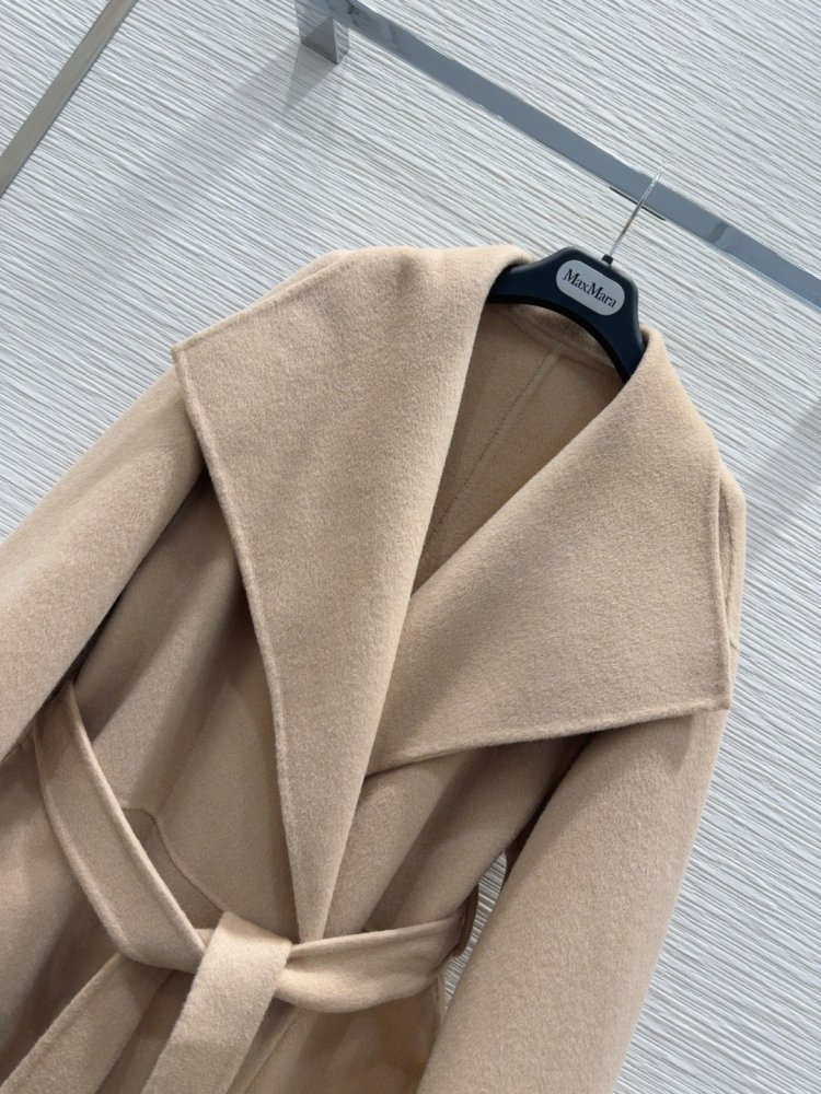 Двустороннее кашемировое пальто c лисьим мехом фото 4