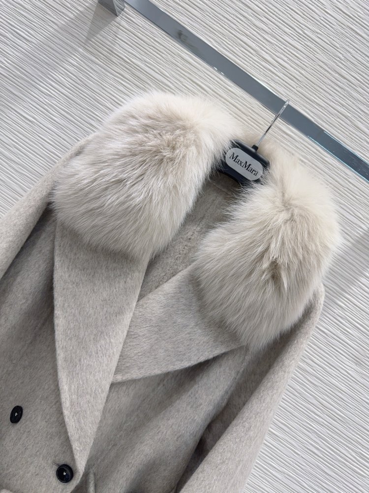 Двустороннее кашемировое пальто c лисьим мехом фото 4