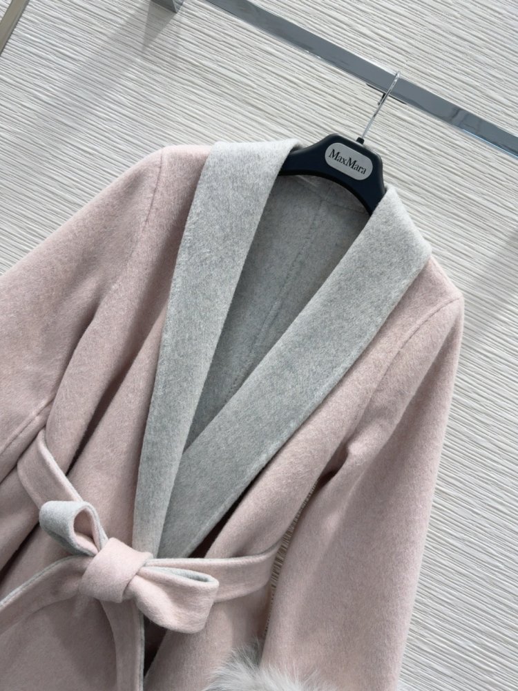 Двустороннее кашемировое пальто c лисьим мехом фото 4