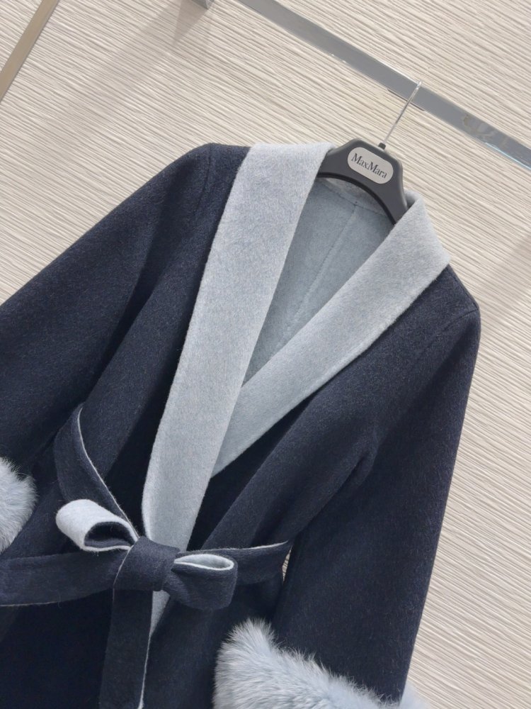 Двустороннее кашемировое пальто c лисьим мехом фото 4