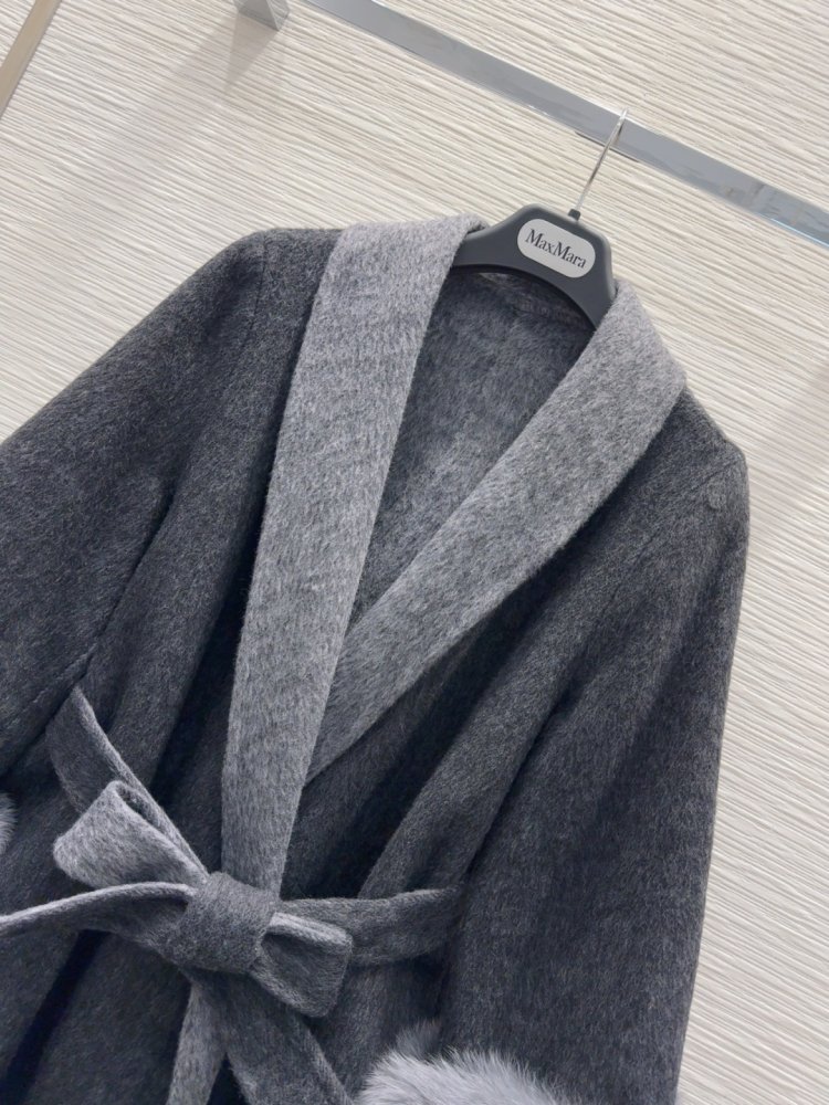 Двустороннее кашемировое пальто c лисьим мехом фото 4