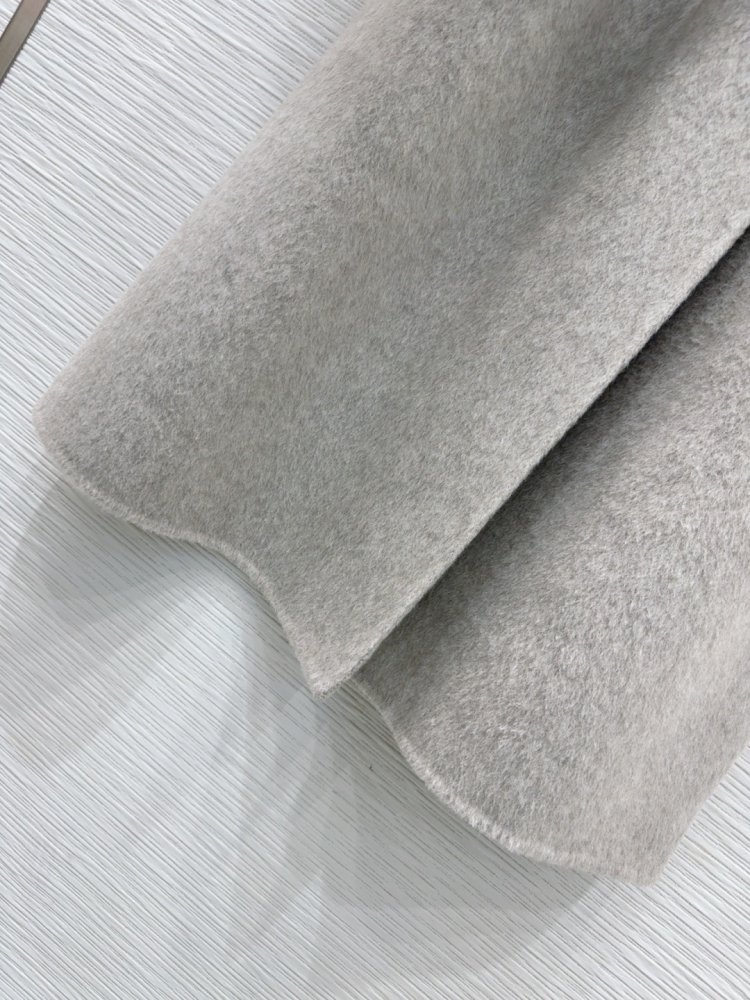 Двостороннє кашемірове пальто c лисячим хутром фото 5