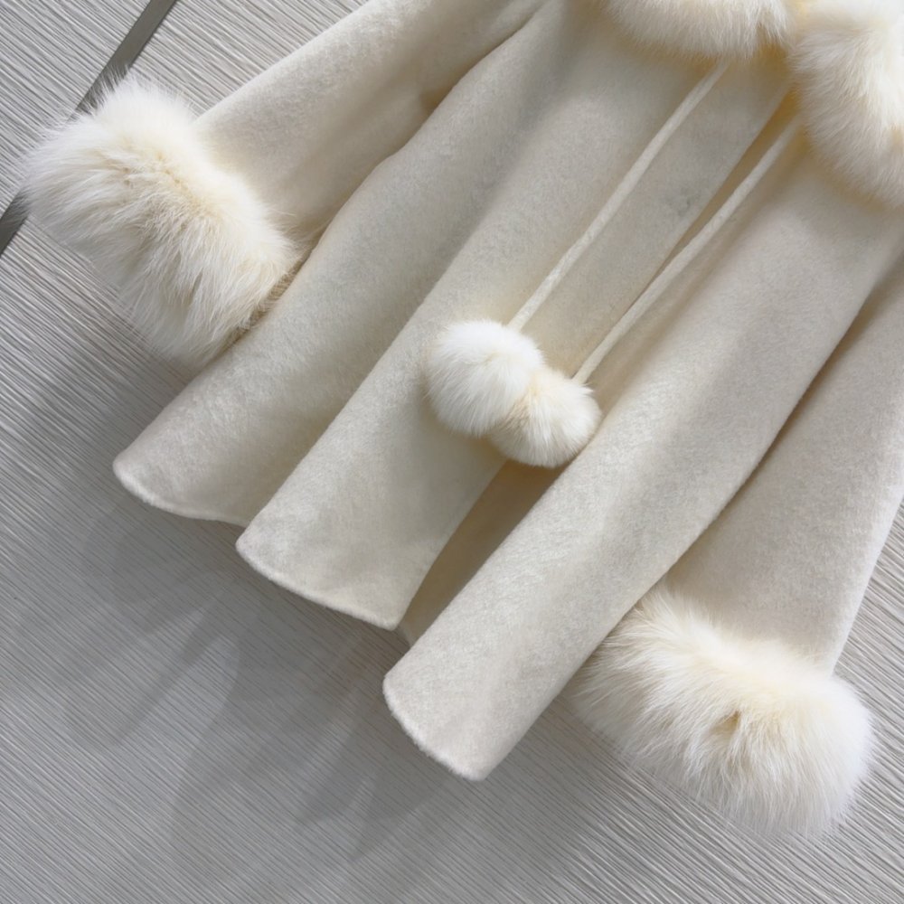 Двустороннее кашемировое пальто c лисьим мехом фото 5