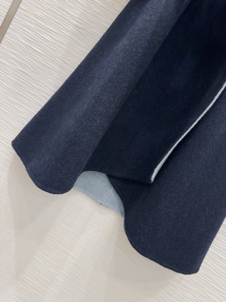 Двустороннее кашемировое пальто c лисьим мехом фото 5