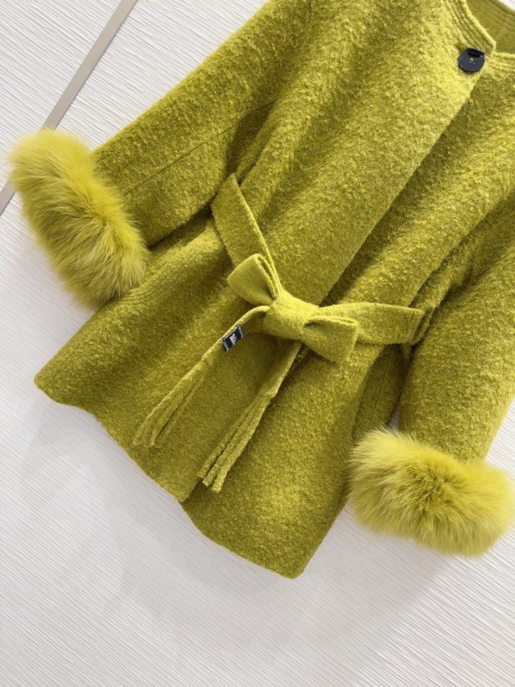 Двустороннее кашемировое пальто c лисьим мехом фото 5