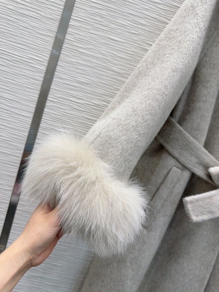 Двостороннє кашемірове пальто c лисячим хутром фото 6