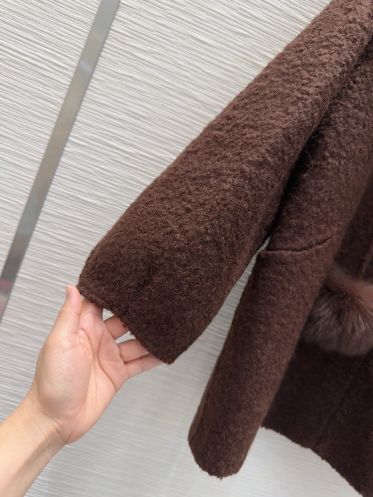 Двустороннее кашемировое пальто c лисьим мехом фото 6