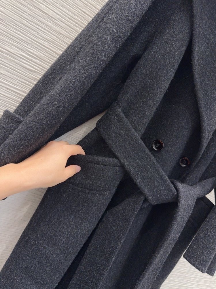 Двустороннее кашемировое пальто c лисьим мехом фото 6