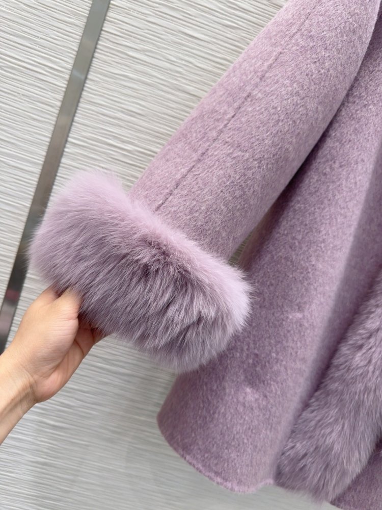 Двустороннее кашемировое пальто c лисьим мехом фото 6