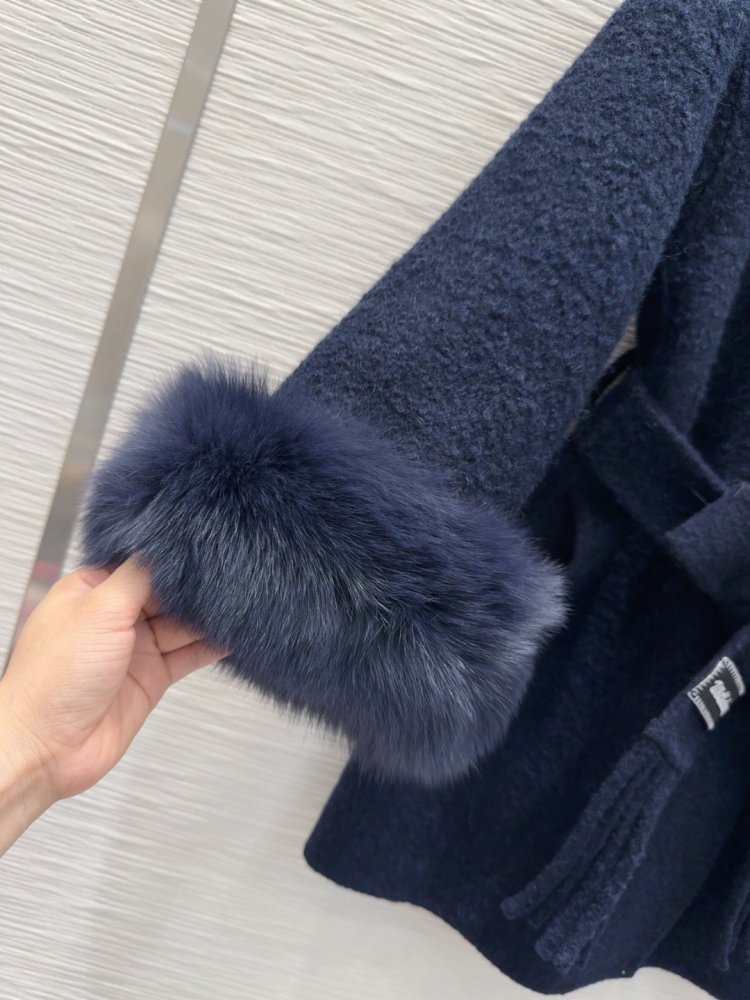 Двустороннее кашемировое пальто c лисьим мехом фото 6