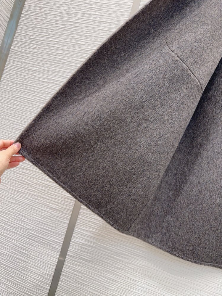 Двостороннє кашемірове пальто c лисячим хутром фото 7