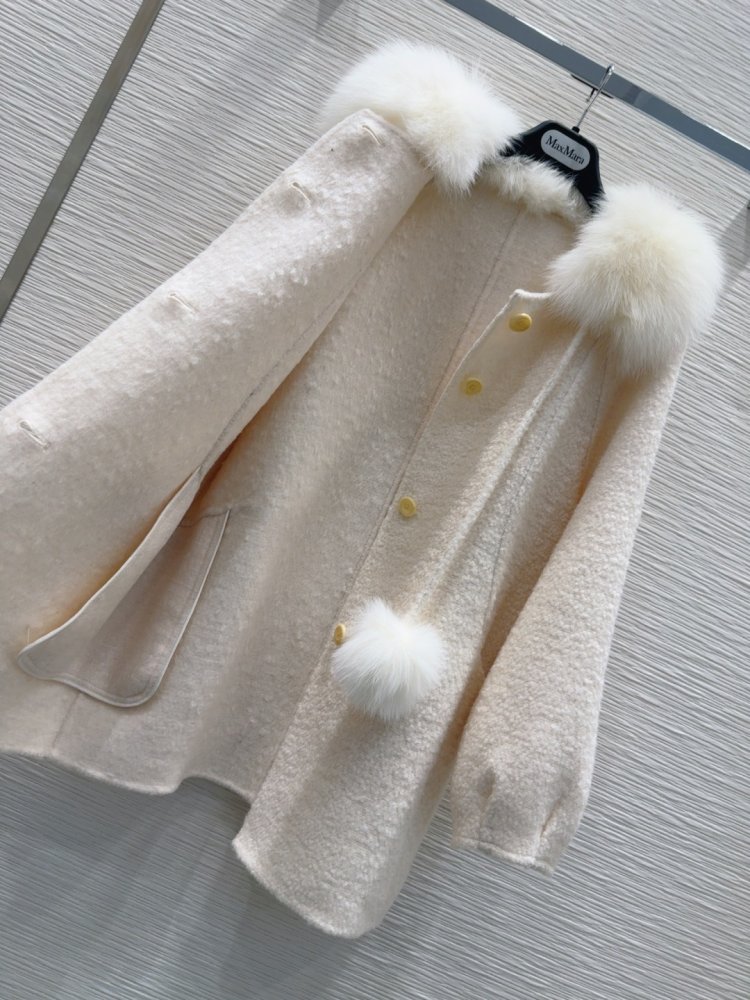 Двустороннее кашемировое пальто c лисьим мехом фото 7