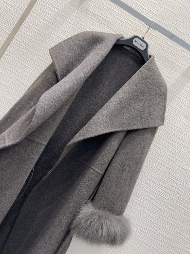 Двустороннее кашемировое пальто c лисьим мехом фото 7