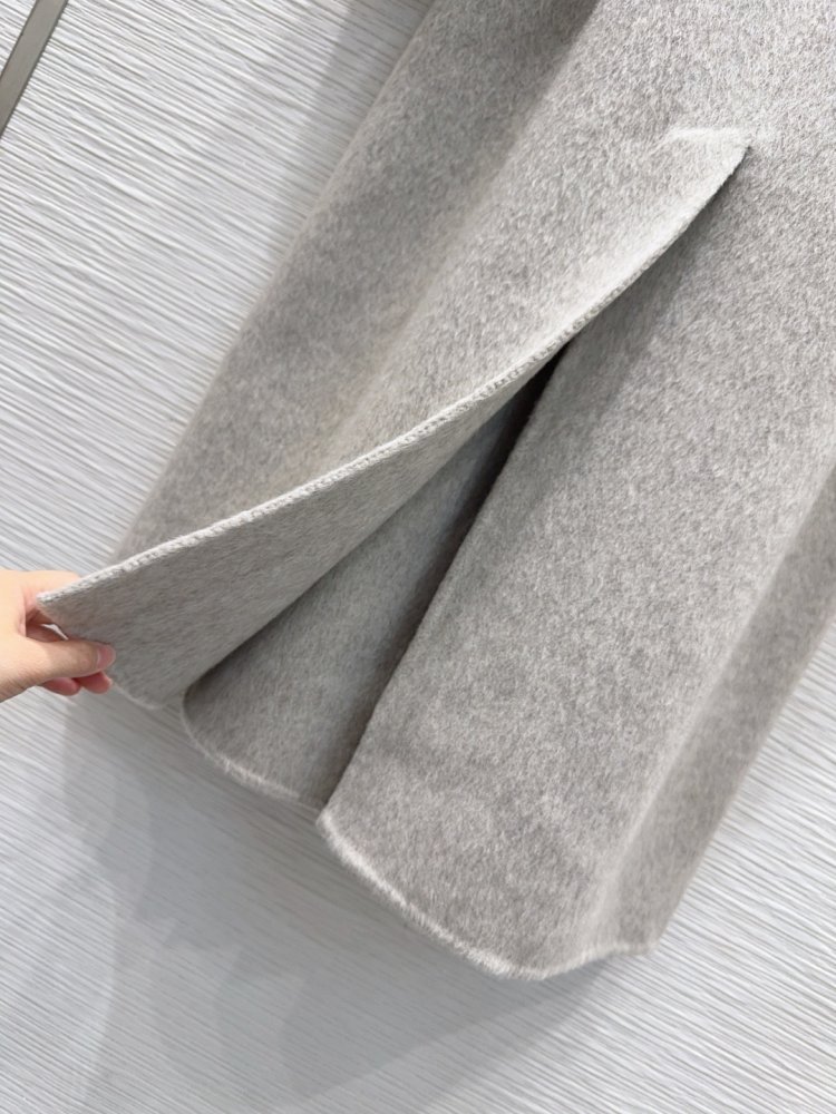 Двустороннее кашемировое пальто c лисьим мехом фото 7