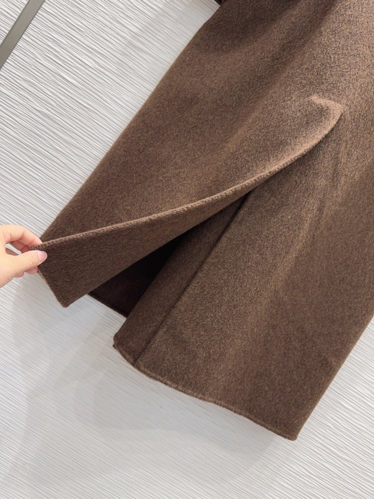 Двустороннее кашемировое пальто c лисьим мехом фото 7