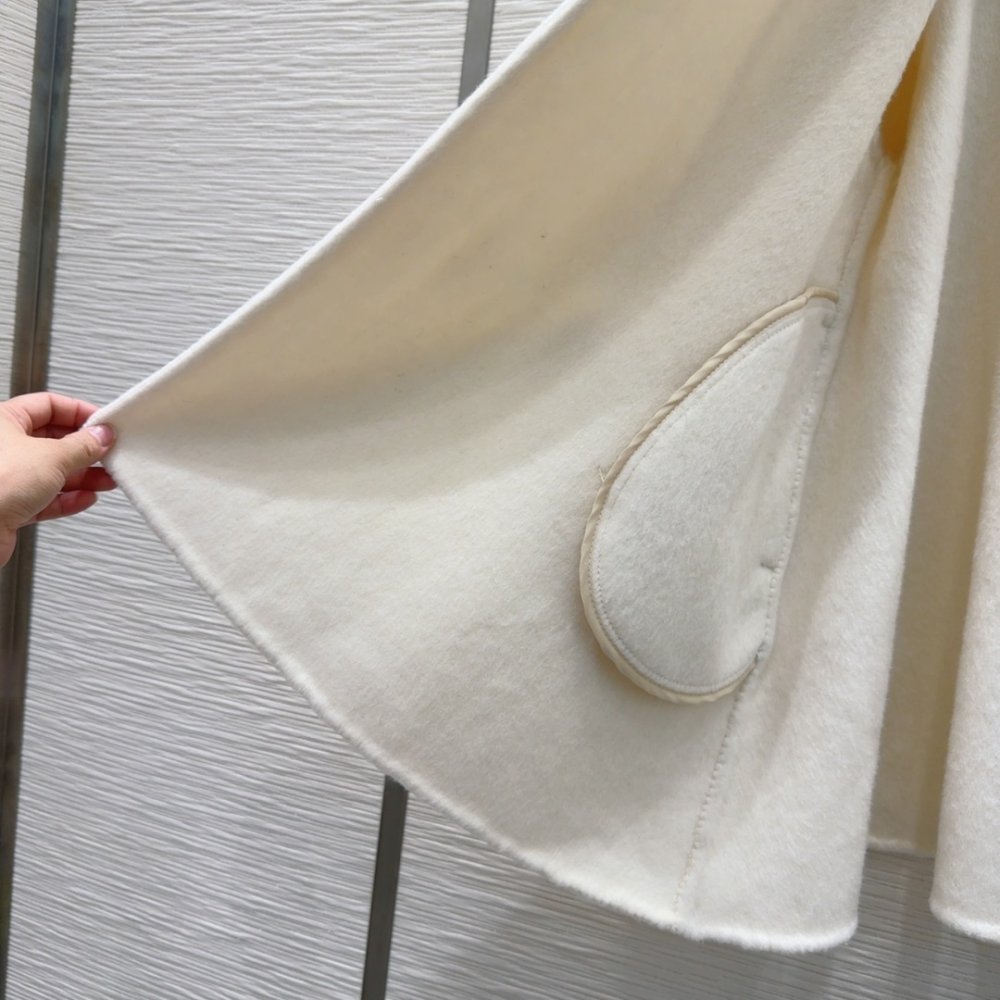 Двустороннее кашемировое пальто c лисьим мехом фото 7