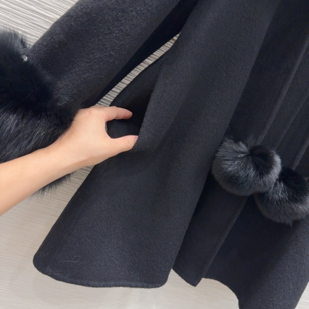 Двустороннее кашемировое пальто c лисьим мехом фото 7