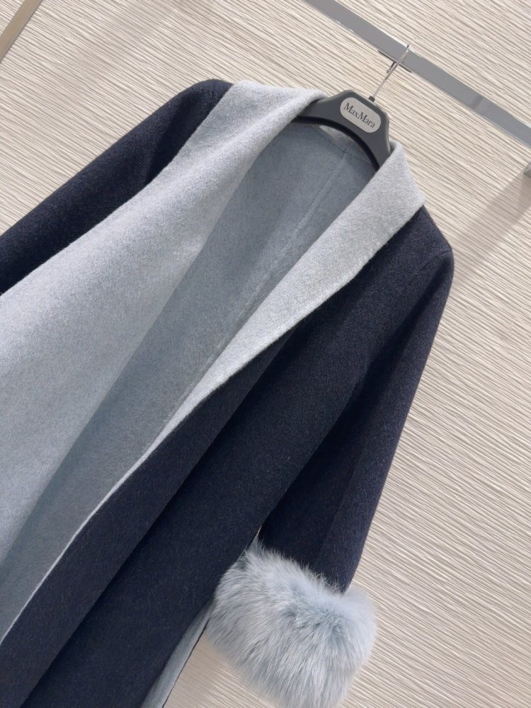 Двустороннее кашемировое пальто c лисьим мехом фото 7