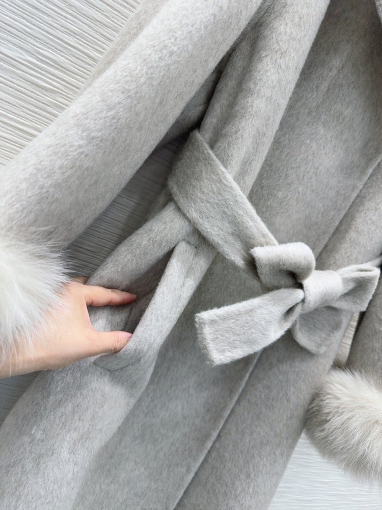 Двостороннє кашемірове пальто c лисячим хутром фото 8