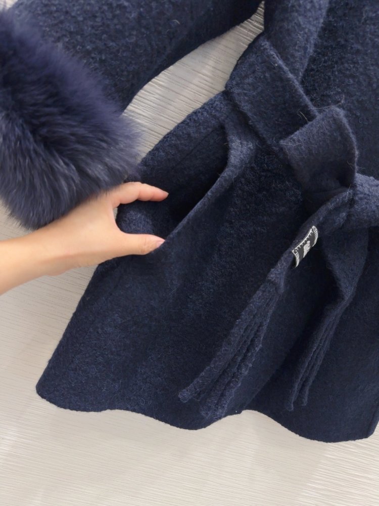 Двустороннее кашемировое пальто c лисьим мехом фото 8