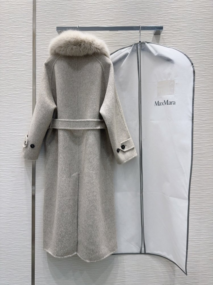 Двустороннее кашемировое пальто c лисьим мехом фото 9