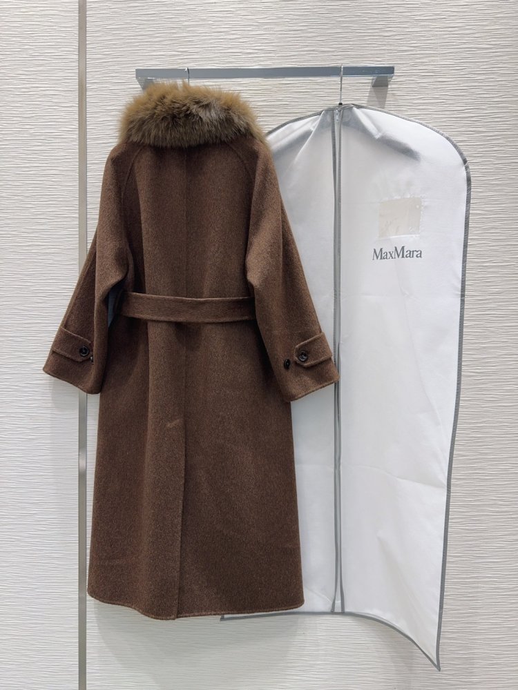 Двустороннее кашемировое пальто c лисьим мехом фото 9