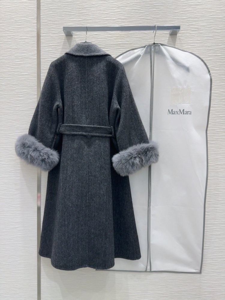 Двустороннее кашемировое пальто c лисьим мехом фото 9