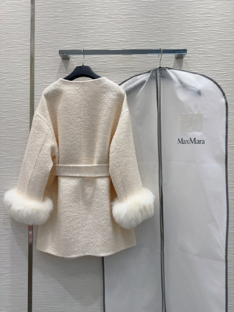 Двустороннее кашемировое пальто c лисьим мехом фото 9