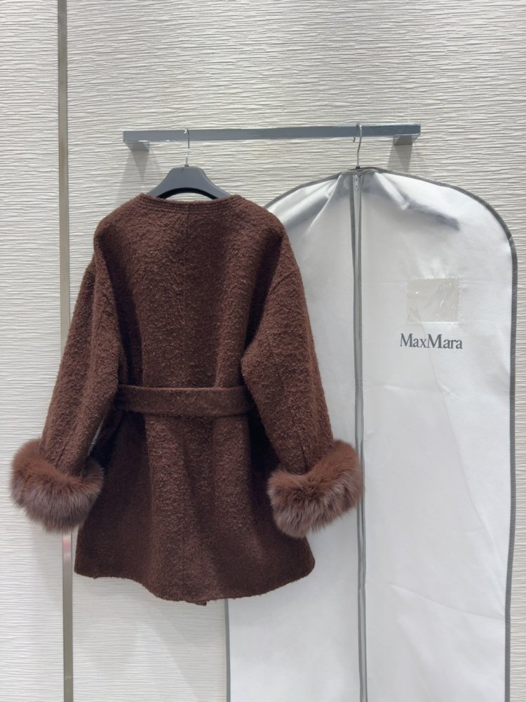 Двустороннее кашемировое пальто c лисьим мехом фото 9