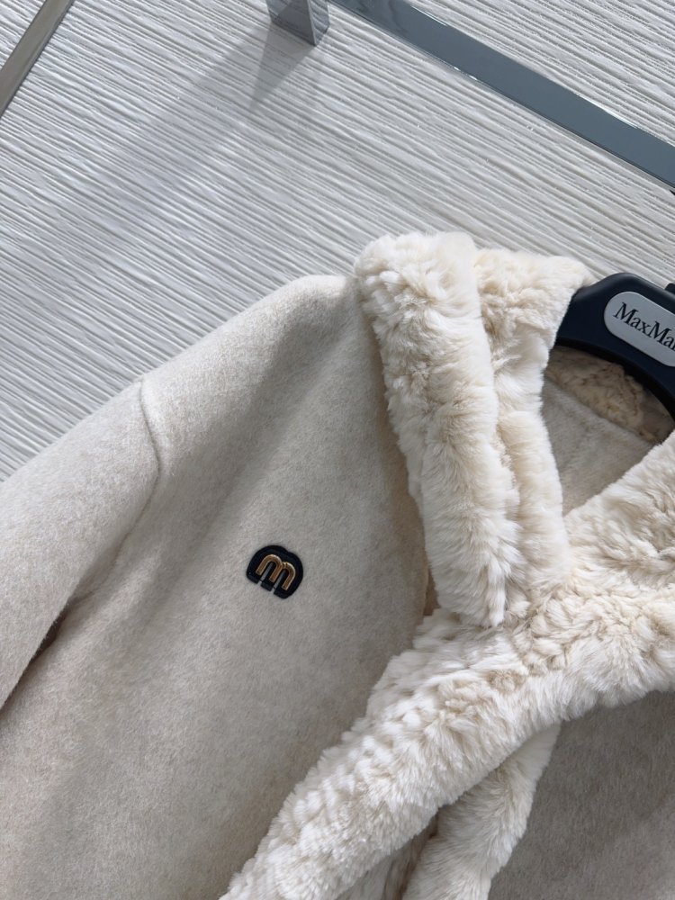 Двустороннее кашемировое пальто c мехом кролика фото 8