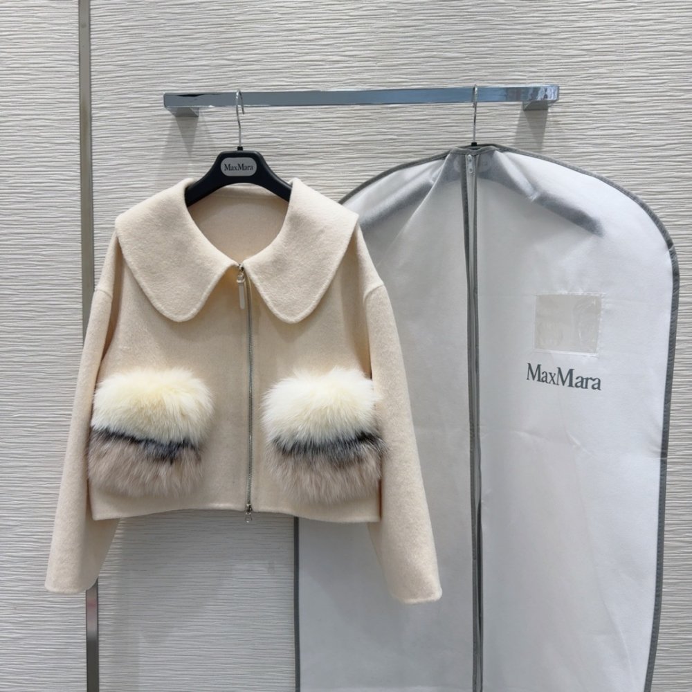 Двустороннее кашемировое пальто с лисьим мехом