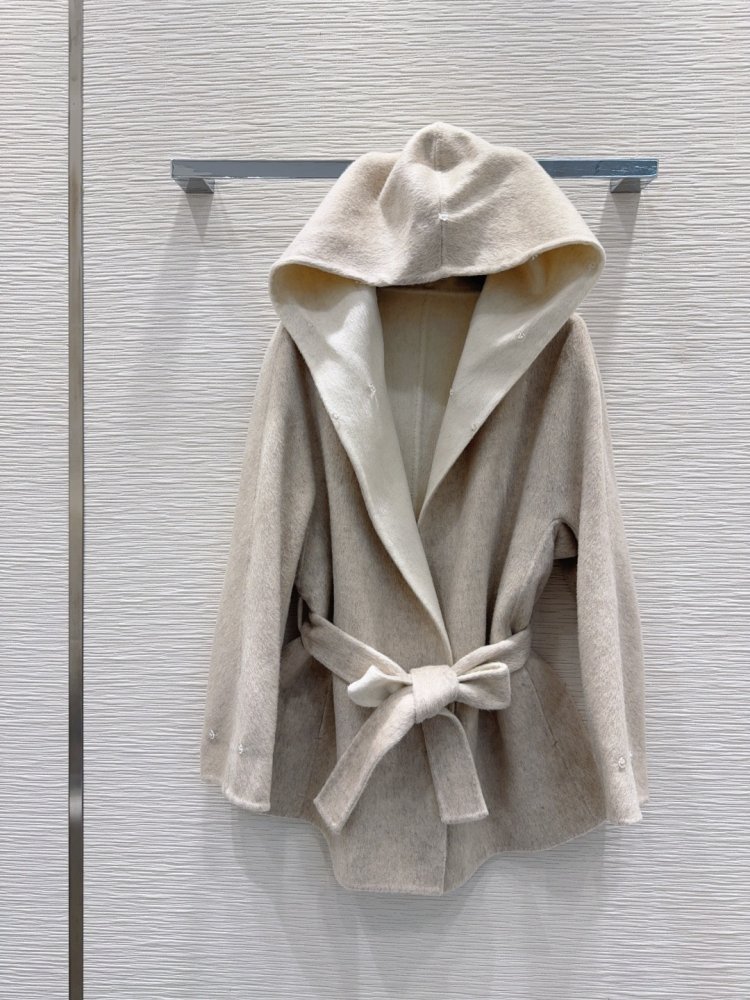 Bilateral cashmere coat from fox fur фото 3