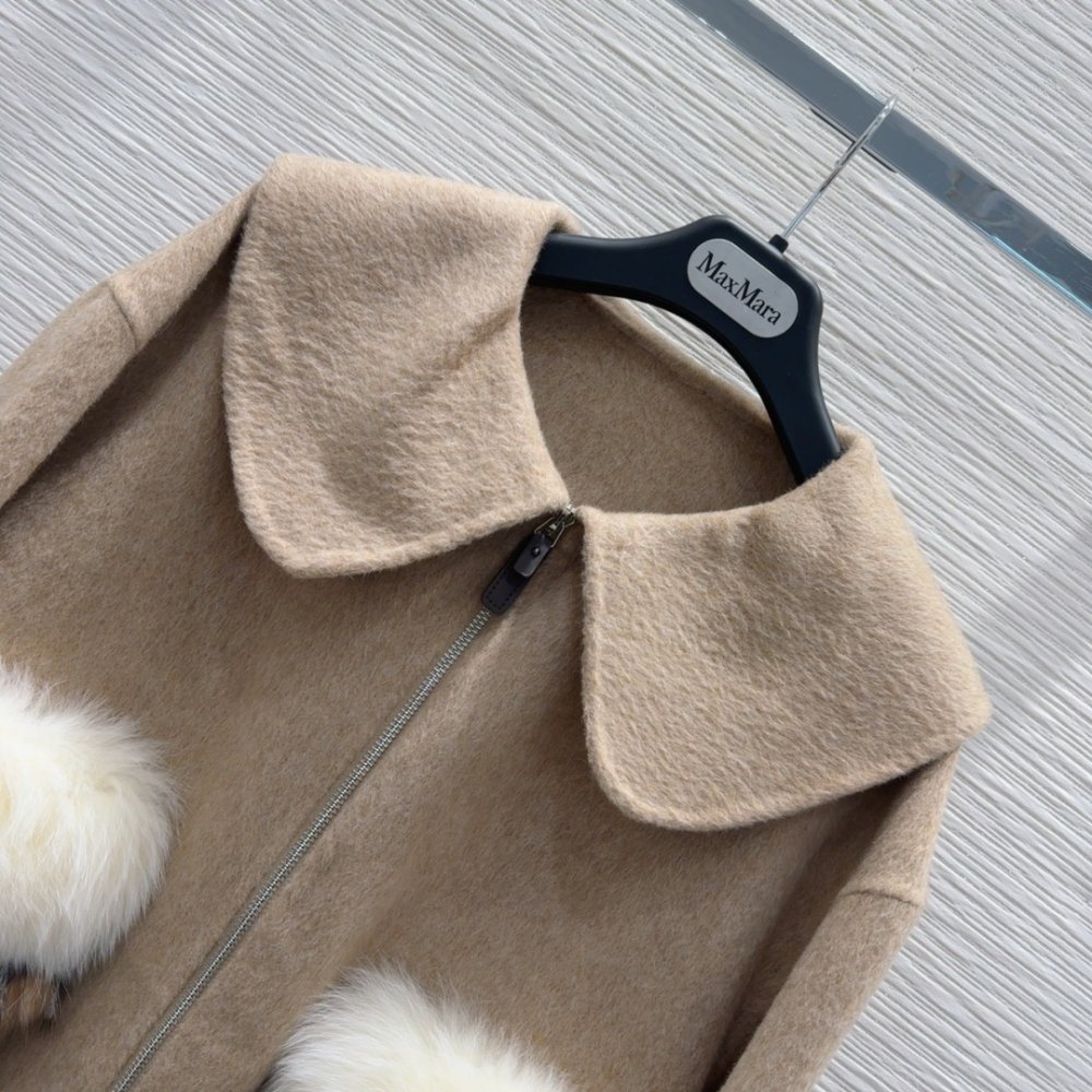 Двустороннее кашемировое пальто с лисьим мехом фото 4